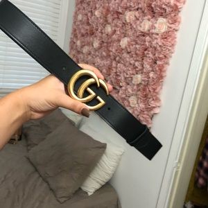 Gucci belt size 90